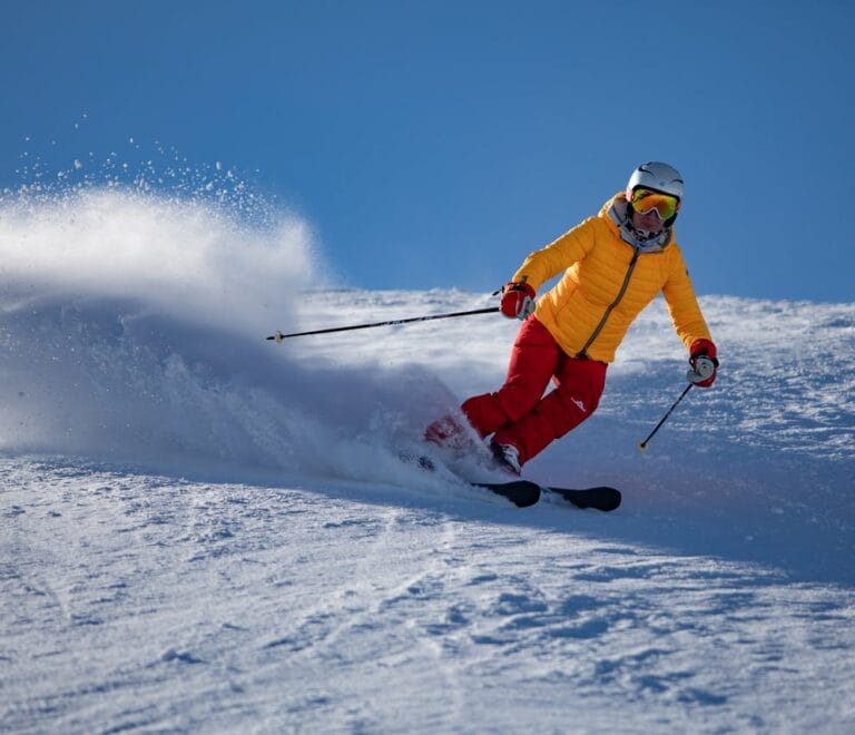Skiing 5 Nights 6 Day Package